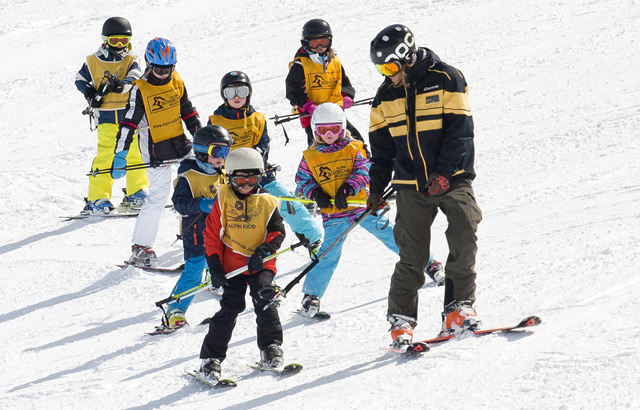 alpin kids and youth  childrens group ski courses